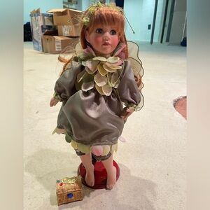 Paradise Galleries Treasury Collection Treasure of the Emerald Isle Fairy Doll